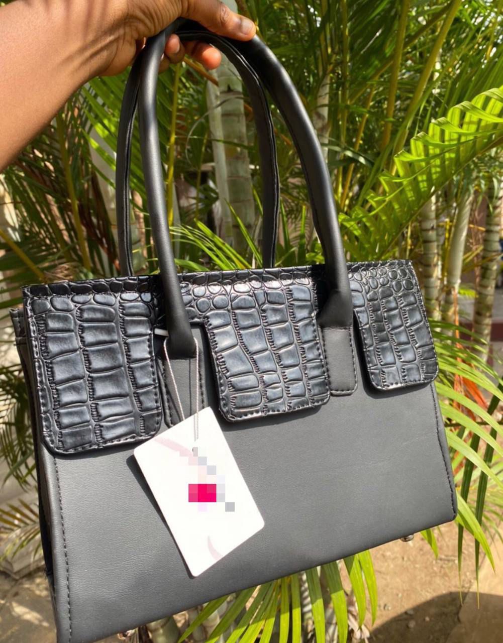 Elegant Clutch Purse Design