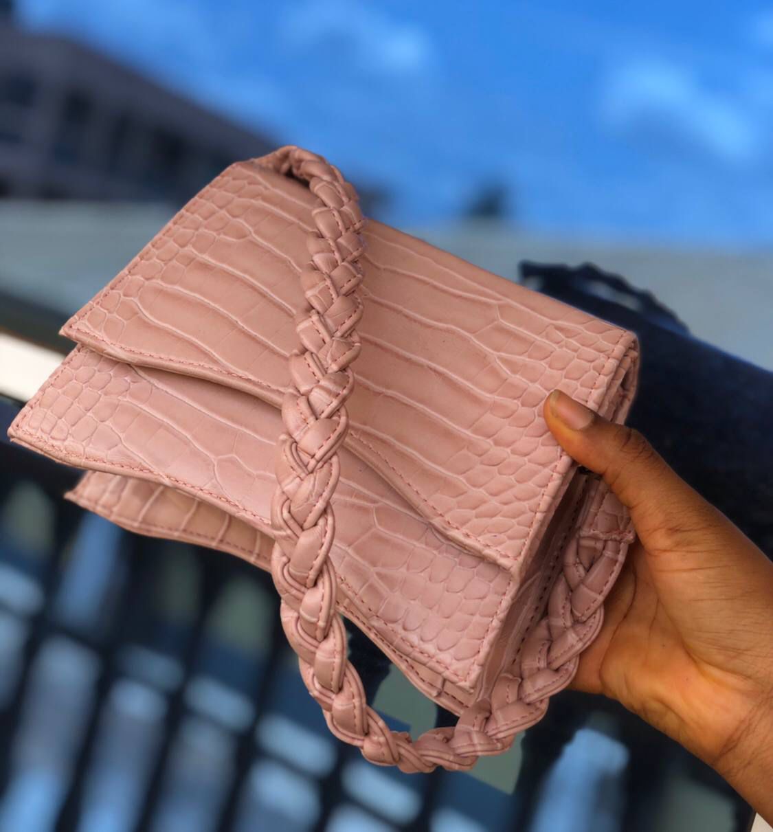 Chic Mini Bag Design